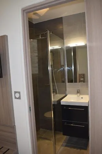 Hotel Puy De Dome Paris